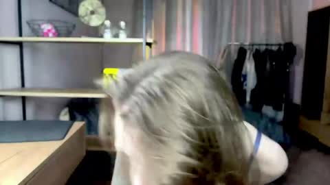 Snapshot of lawanafrontera chatting on May 27, 8:00 am IVI online show from May 27, 8:00 am