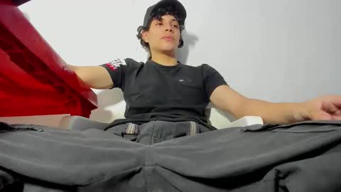 ZAmbrano online show from September 26, 11:36 am