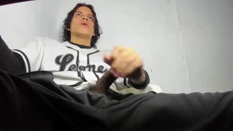 ZAmbrano online show from October 28, 2:04 am