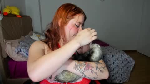 laylaah online show from January 10, 3:18 am