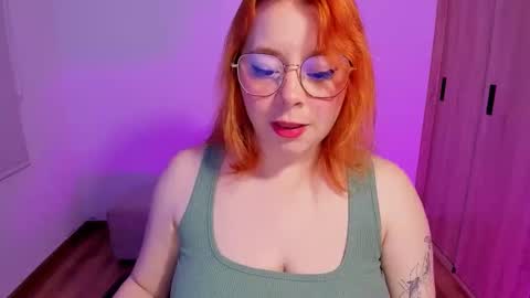 laylaah online show from November 21, 1:15 am