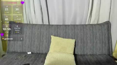laylaah online show from July 9, 11:20 pm