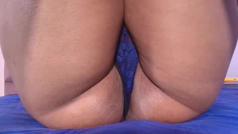 Lay Madison  online show from September 30, 7:52 pm