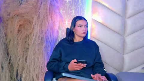 laya online show from October 21, 4:57 am