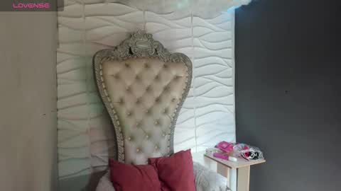 Snapshot of layla_707 chatting on March 12, 8:04 pm Layla online show from March 12, 8:04 pm