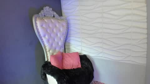 Snapshot of layla_707 chatting on April 13, 8:14 pm Layla online show from April 13, 8:14 pm