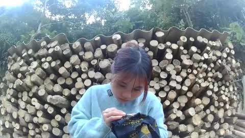 Snapshot of layla_999 chatting on January 16, 8:07 am layla_999 online show from January 16, 8:07 am