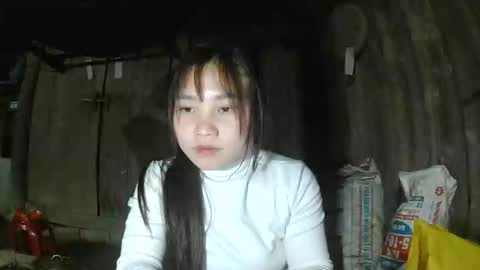 Snapshot of layla_999 chatting on February 25, 12:15 pm layla_999 online show from February 25, 12:15 pm
