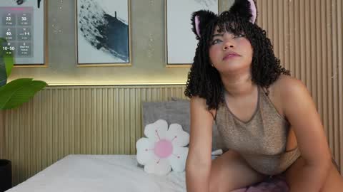 Layla online show from May 29, 8:07 pm