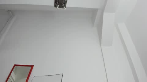 Snapshot of layla_blueyes chatting on November 20, 12:22 am layla_blueyes online show from November 20, 12:22 am