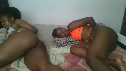 layla_cutiee online show from February 10, 2:26 am