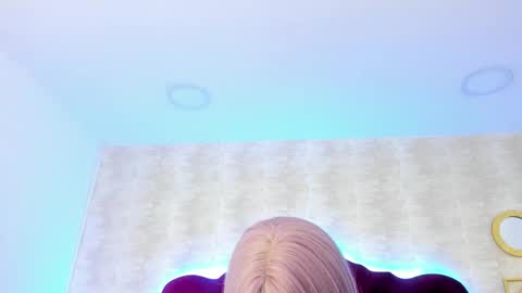 Snapshot of laylaadoll_ chatting on September 22, 12:34 am Lau online show from September 22, 12:34 am