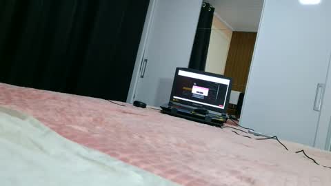 kelly online show from January 26, 1:31 am