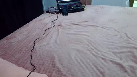 kelly online show from January 29, 1:58 am