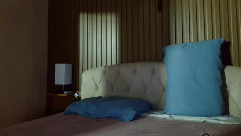 kelly online show from February 13, 11:58 pm