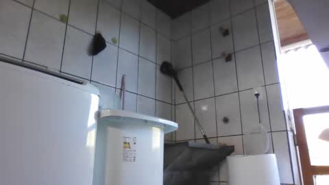 kelly online show from September 23, 6:33 pm