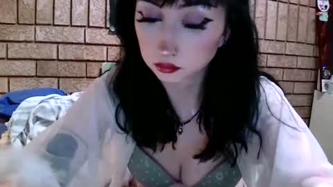 Layla Kills online show from October 1, 6:19 am