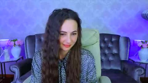 Snapshot of laylla_starr chatting on November 17, 6:41 am laylla_starr online show from November 17, 6:41 am
