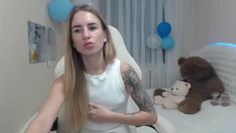 Snapshot of laymablast chatting on September 29, 5:56 am laymablast online show from September 29, 5:56 am