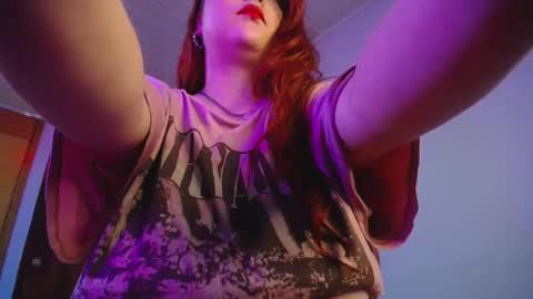 Vannessa  online show from March 5, 6:45 pm