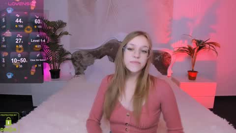 layriantavee online show from January 25, 7:06 am