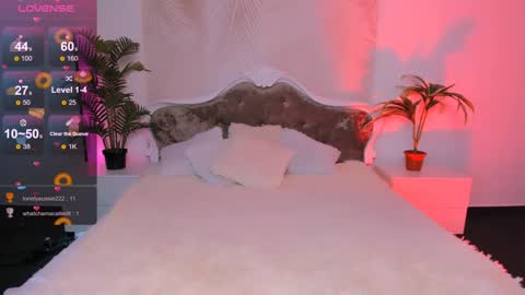 layriantavee online show from February 8, 10:07 am