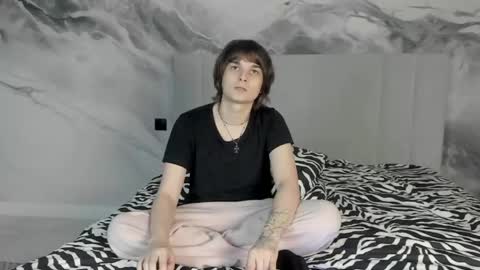 Alex online show from May 27, 6:16 pm