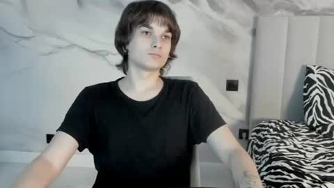 Alex online show from June 11, 2:33 am