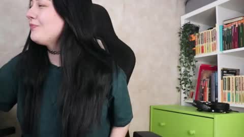 Snapshot of lazynut chatting on March 2, 5:08 am Lisa online show from March 2, 5:08 am