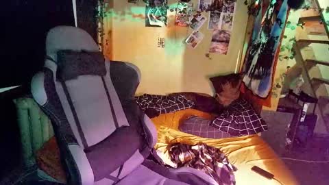 Tora online show from October 21, 9:59 pm