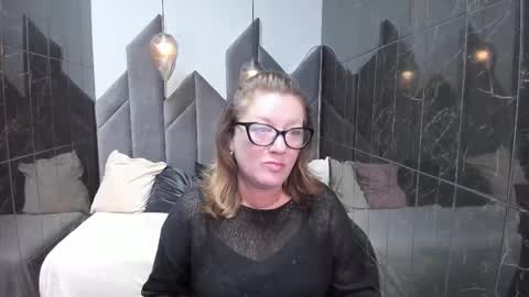 Lea online show from September 28, 5:24 am