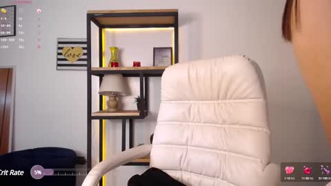 Lea Velle online show from February 14, 8:21 am