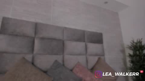lea_walkerr online show from July 9, 7:18 pm