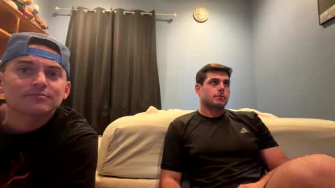 leaderzac online show from April 18, 5:11 am
