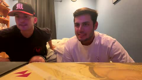 leaderzac online show from June 20, 12:03 am