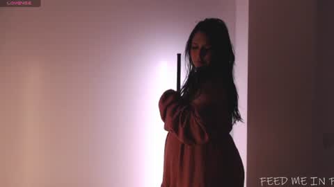Snapshot of leah_bunny chatting on June 30, 3:18 am Leah online show from June 30, 3:18 am