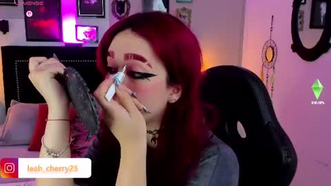 Leah online show from June 15, 7:49 pm