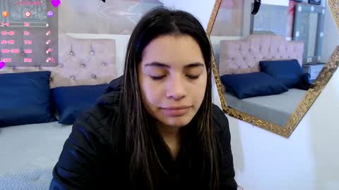 Leah online show from December 11, 12:12 pm