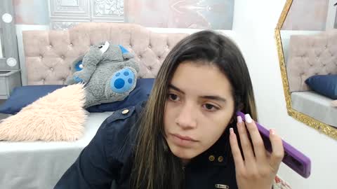 Leah online show from January 14, 12:35 pm