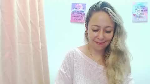 leah_susman online show from December 3, 1:41 am