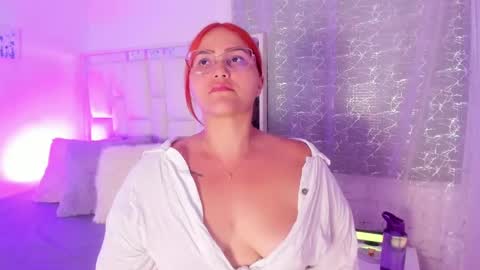 Leah  online show from September 30, 2:16 am