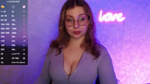 Leah Barton online show from March 7, 2:23 pm