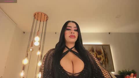 leahlombardi_ online show from October 5, 3:05 am