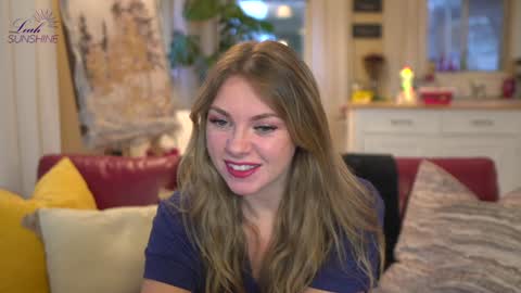 Snapshot of leahsunshine chatting on December 17, 11:16 pm OnlyFans leahsunshine1 online show from December 17, 11:16 pm