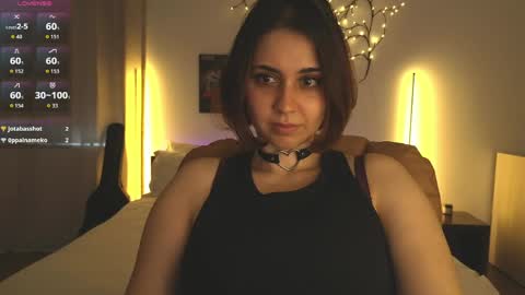 leahwoods online show from May 31, 5:37 am