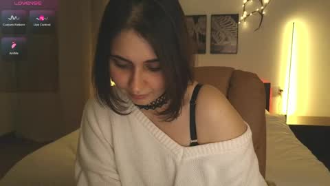leahwoods online show from June 5, 1:06 pm