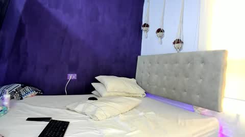 Hey Im Lea online show from February 27, 1:11 pm