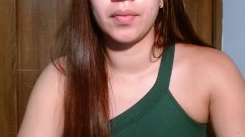 leanaalhub online show from April 28, 2:27 am
