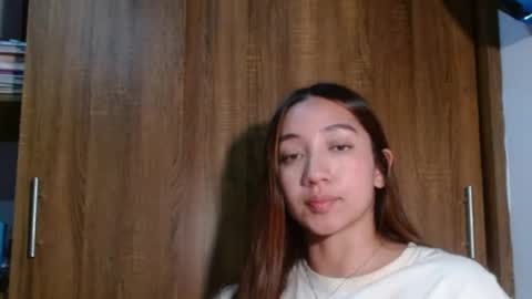 leanaalhub online show from June 13, 1:47 am