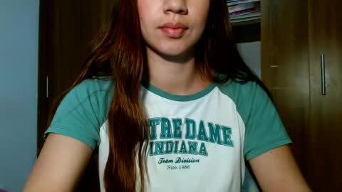 leanaalhub online show from June 24, 10:53 pm